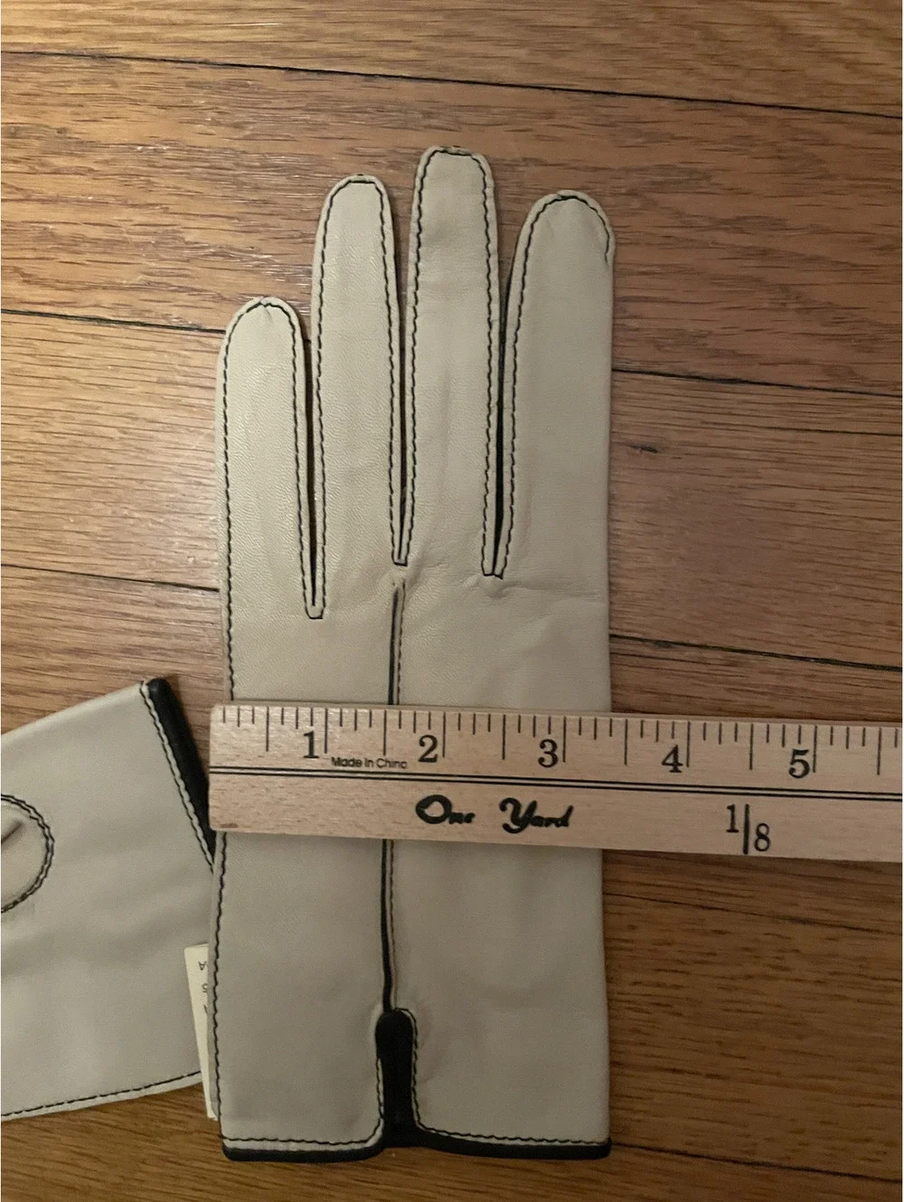 Luvaria Ulisses Lisbon Portugal Leather Gloves Size 7 Greige Black Stitch NWT